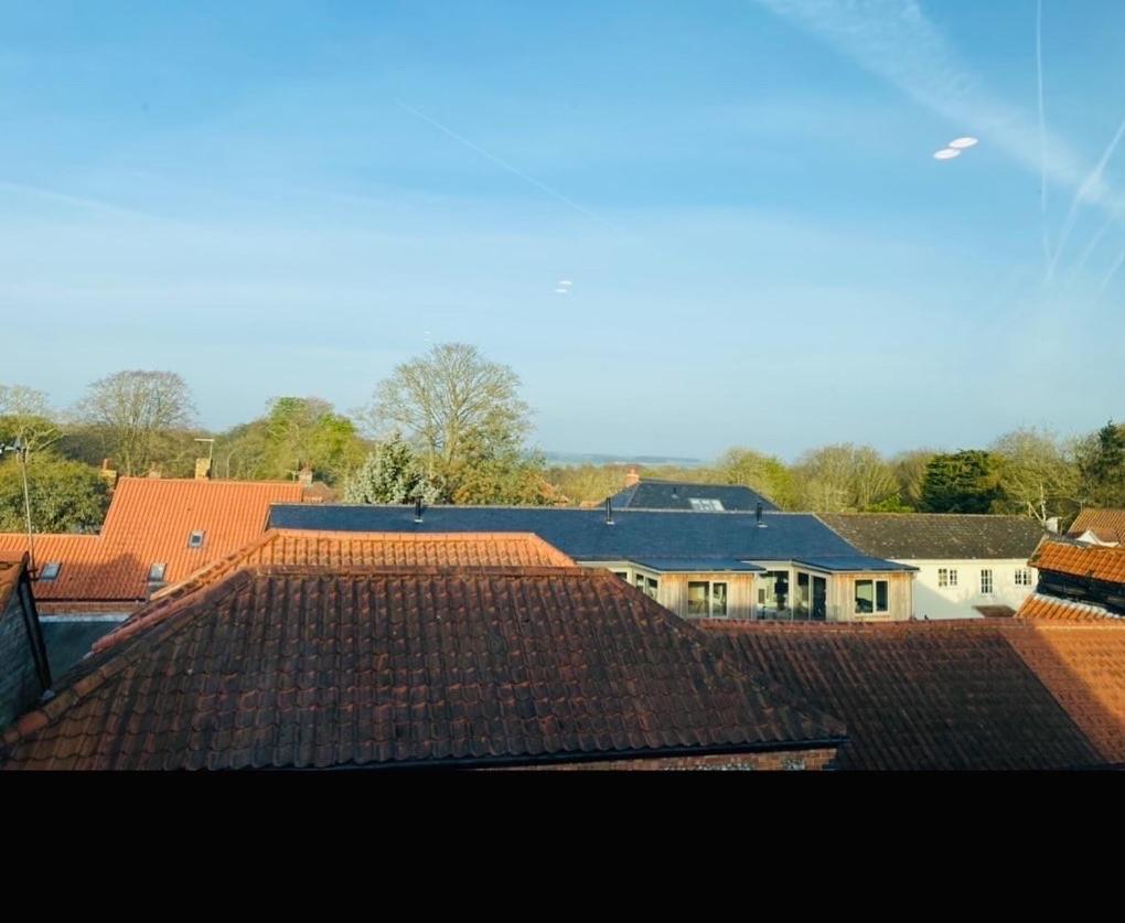 Lees Lookout Holt ,2 Bedroom Luxury Apartment With Private Parking エクステリア 写真