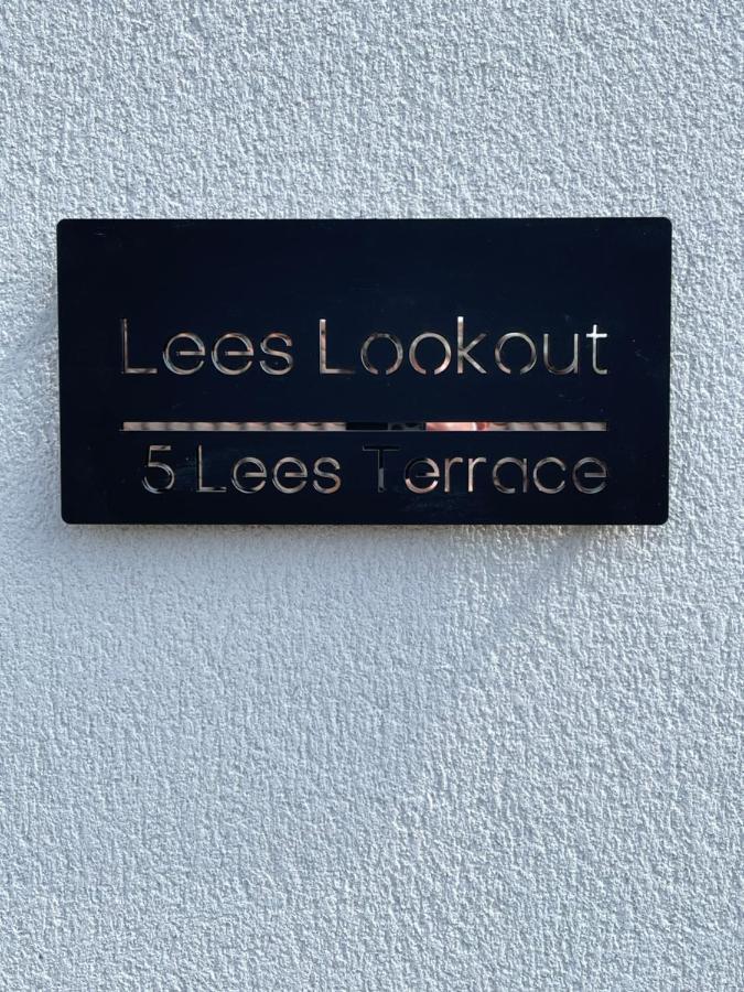 Lees Lookout Holt ,2 Bedroom Luxury Apartment With Private Parking エクステリア 写真