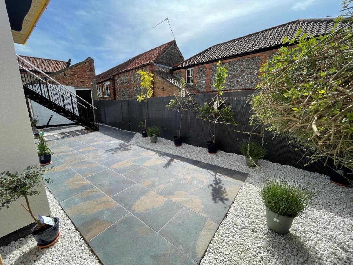 Lees Lookout Holt ,2 Bedroom Luxury Apartment With Private Parking エクステリア 写真