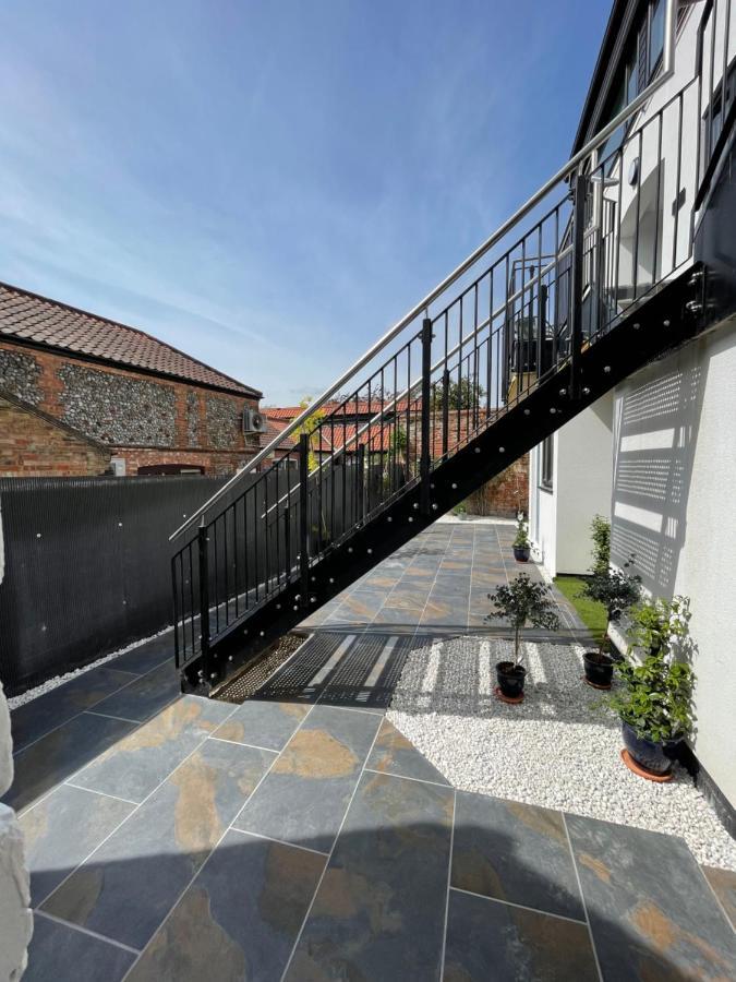 Lees Lookout Holt ,2 Bedroom Luxury Apartment With Private Parking エクステリア 写真