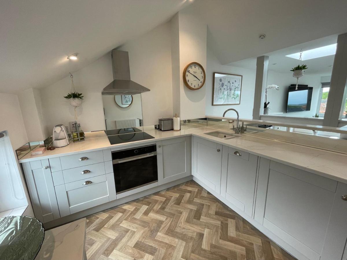 Lees Lookout Holt ,2 Bedroom Luxury Apartment With Private Parking エクステリア 写真