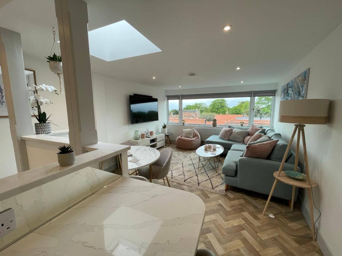 Lees Lookout Holt ,2 Bedroom Luxury Apartment With Private Parking エクステリア 写真